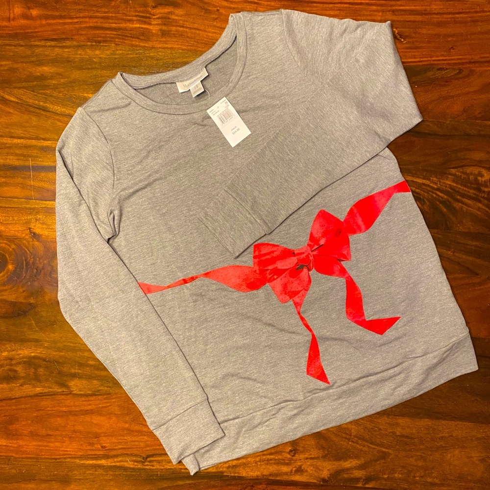 Motherhood | NWT Maternity Christmas Pullover